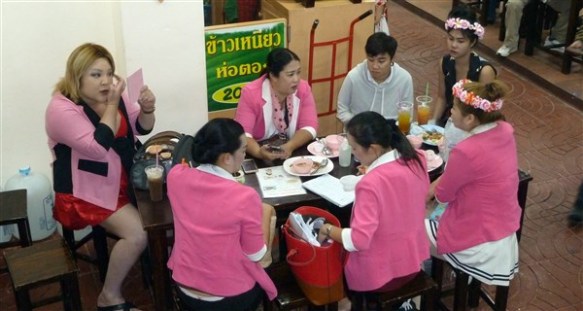 21_Chiang_Mai_01_Marche_Warrorot (40)